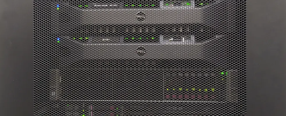 ИБП для подавления высокочастотных помех и высоковольтных импульсов, поступающих из электросети Источники бесперебойного питания